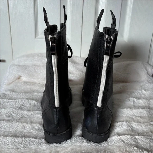 Disney Nightmare Before Christmas Black Skull Print Fold Combat Boots Size W 9 - Picture 7 of 8